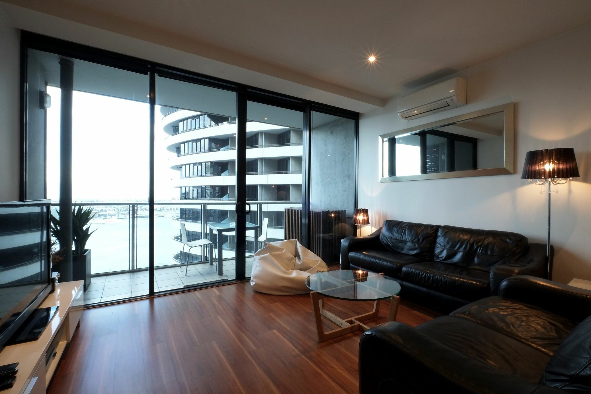 Acd Apartments Melbourne Kültér fotó